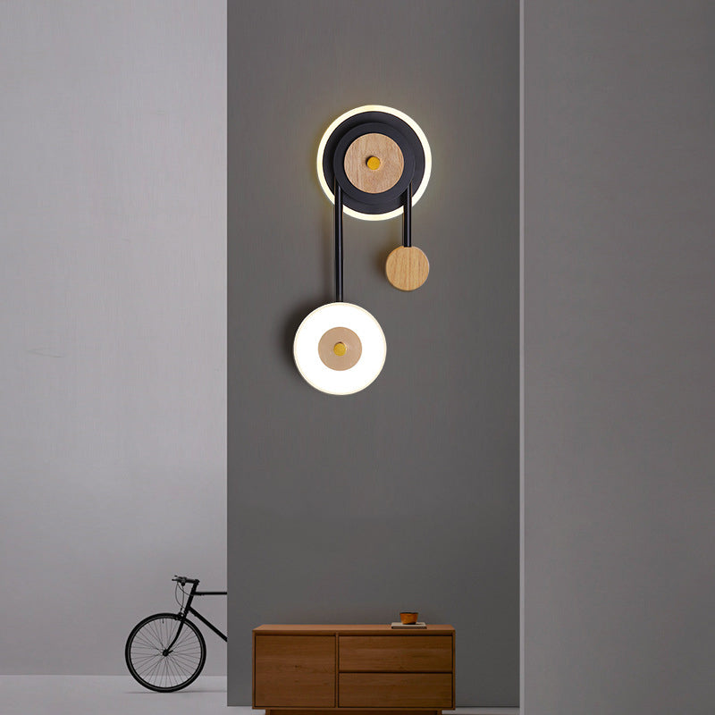 Moderne nordische Nachttischlampe aus Holz für Schlafzimmer